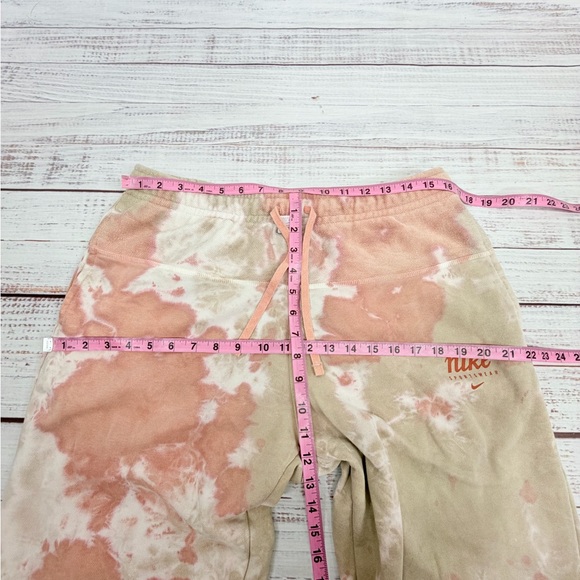 Nike Men’s Size Large Sunrise Sportswear Club Fleece Tie-Dye Jogger Sweatpants - Picture 13 of 14